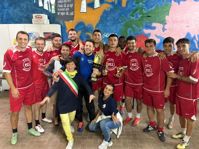 Al torneo di calcio del Gs Colle Brianza trionfa il Team Giuvinot