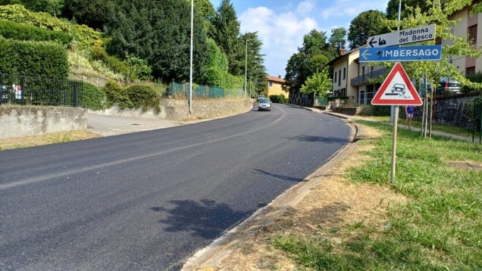 Proseguono le asfaltature nel Meratese sulle strade provinciali