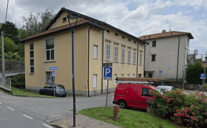 Esplosione nell’ex Asl: 22enne riporta gravi ustioni