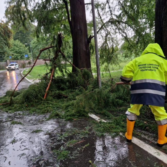 Maltempo, Protezione civile e Vigili del fuoco in azione FOTO e VIDEO