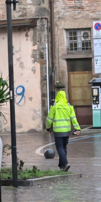 Le multe a Merate arrivano anche sotto il diluvio