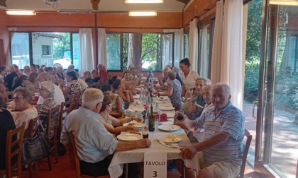 Il caldo non ferma gli Alpini: tutto esaurito il pranzo di Ferragosto