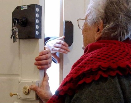 Presi i truffatori degli anziani