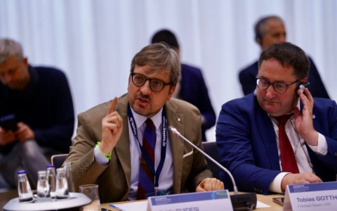 Automotive europeo: Guidesi a Monaco chiede alla UE di cambiare rotta