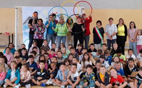 Grande festa a scuola per il taglio del nastro del nuovo anno scolastico