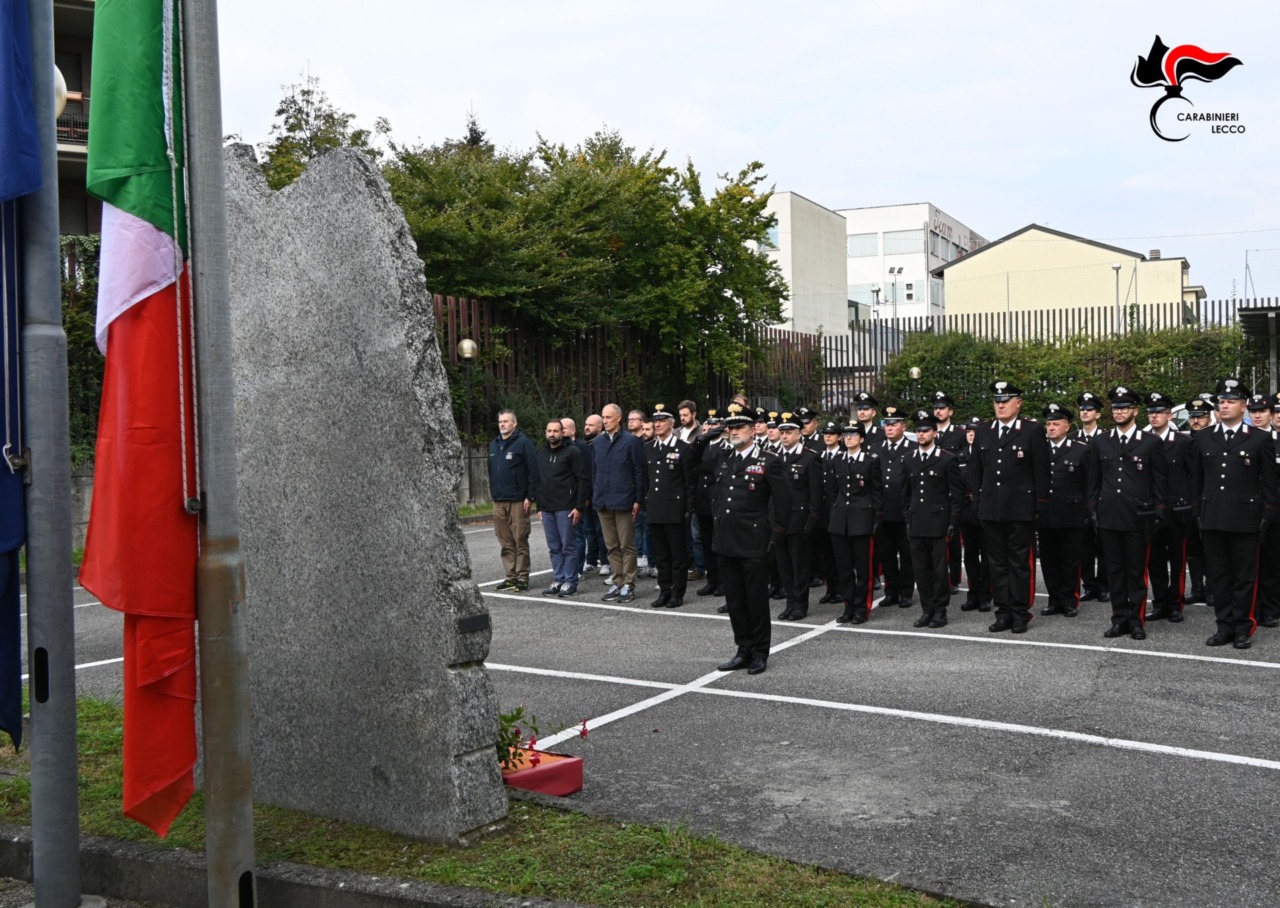 Carabinieri morti, anche Lecco si stringe attorno all’Arma