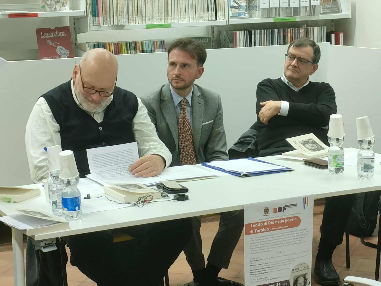 Un libro sulla poesia di David Maria Turoldo, a scriverlo è un sindaco