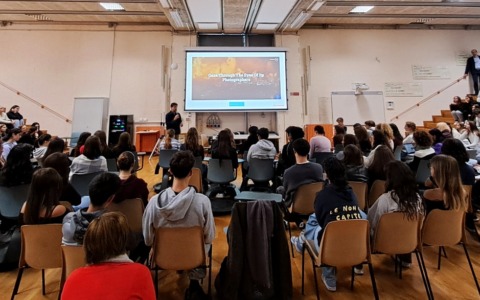 Facciamo luce sul conflitto israelo-palestinese: incontro con Duccio Facchini all’Istituto Greppi