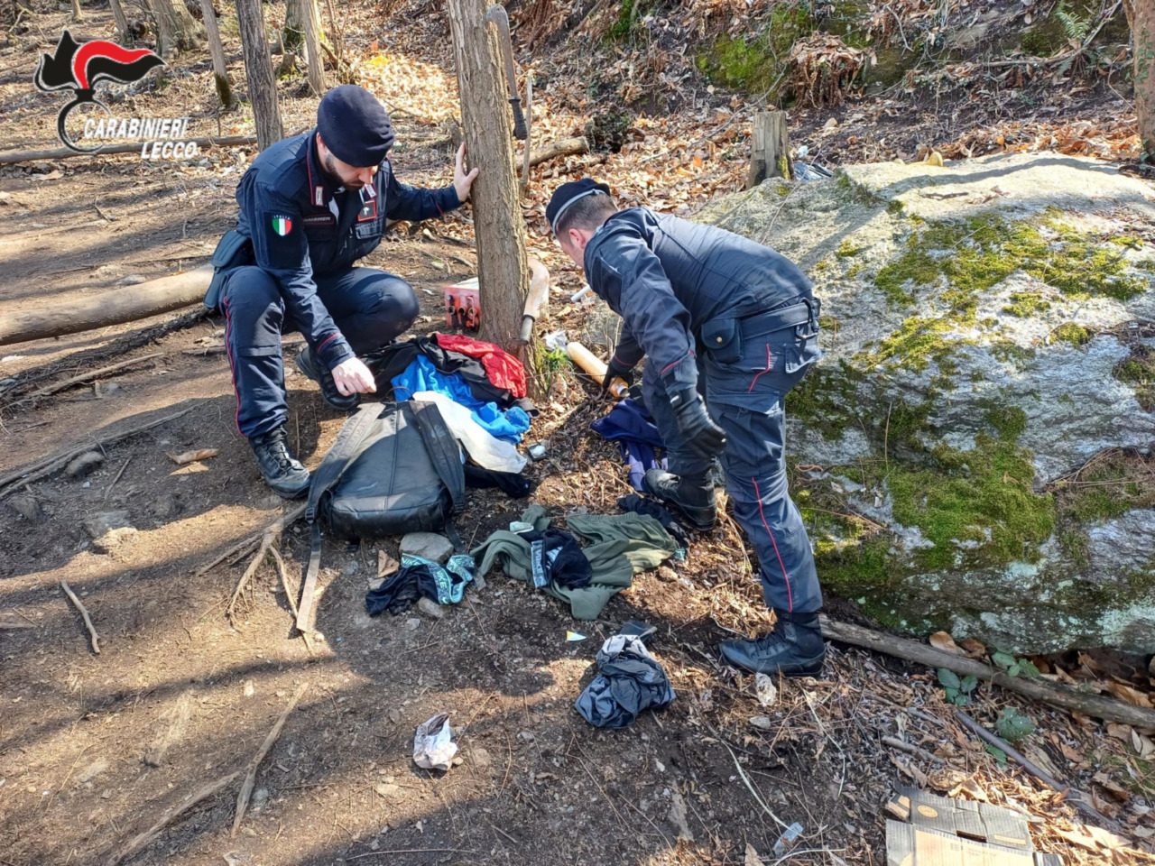 Blitz antidroga dei Carabinieri: smantellati due bivacchi dei pusher