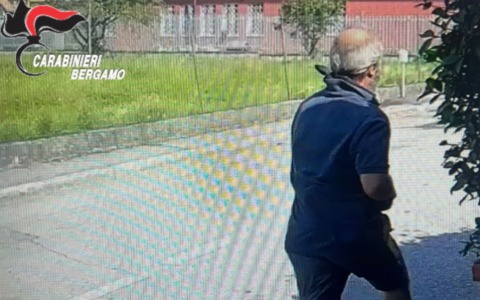 Commette due rapine in abitazione, arrestato dai Carabinieri