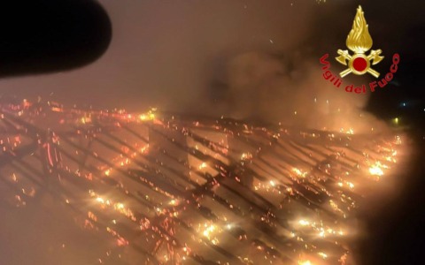 Incendio alla Bernaga: ritrovata intatta, tra le macerie, la reliquia di San Carlo Acutis