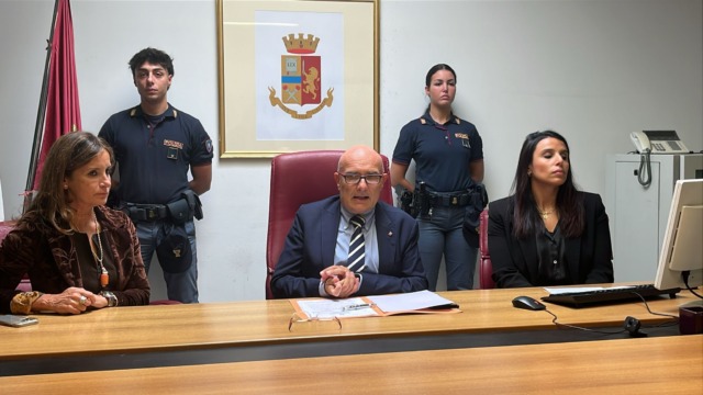 Sgominato un vasto giro di droga da 10mila dosi: 5 spacciatori arrestati