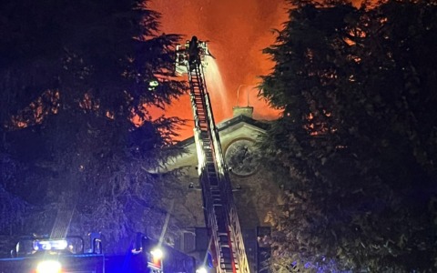 Incendio al monastero della Bernaga, tratte in salvo tutte le suore