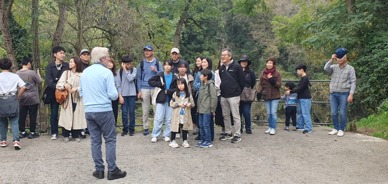 Turisti giapponesi alla scoperta dell’alzaia dell’Adda sulle orme di Leonardo