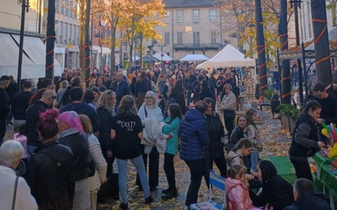 Festa d’autunno è un successo, pienone in centro a Merate