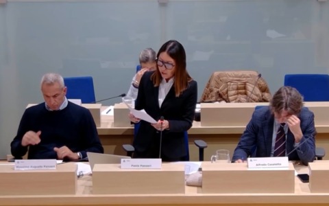 Palestina, l’Italia la riconosca come Stato: no delle opposizioni, ma la mozione è approvata