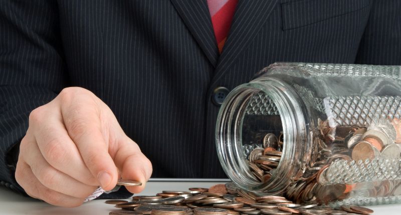 Anche il Lecchese è in difficoltà, tra salari fermi e occupazione stabile