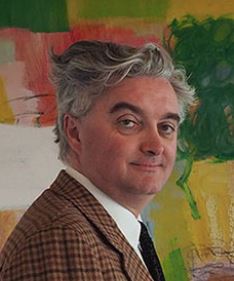 Umberto Grella, avvocato di Triuggio autore del libro. Nella foto di copertina il padre Luciano, stilista