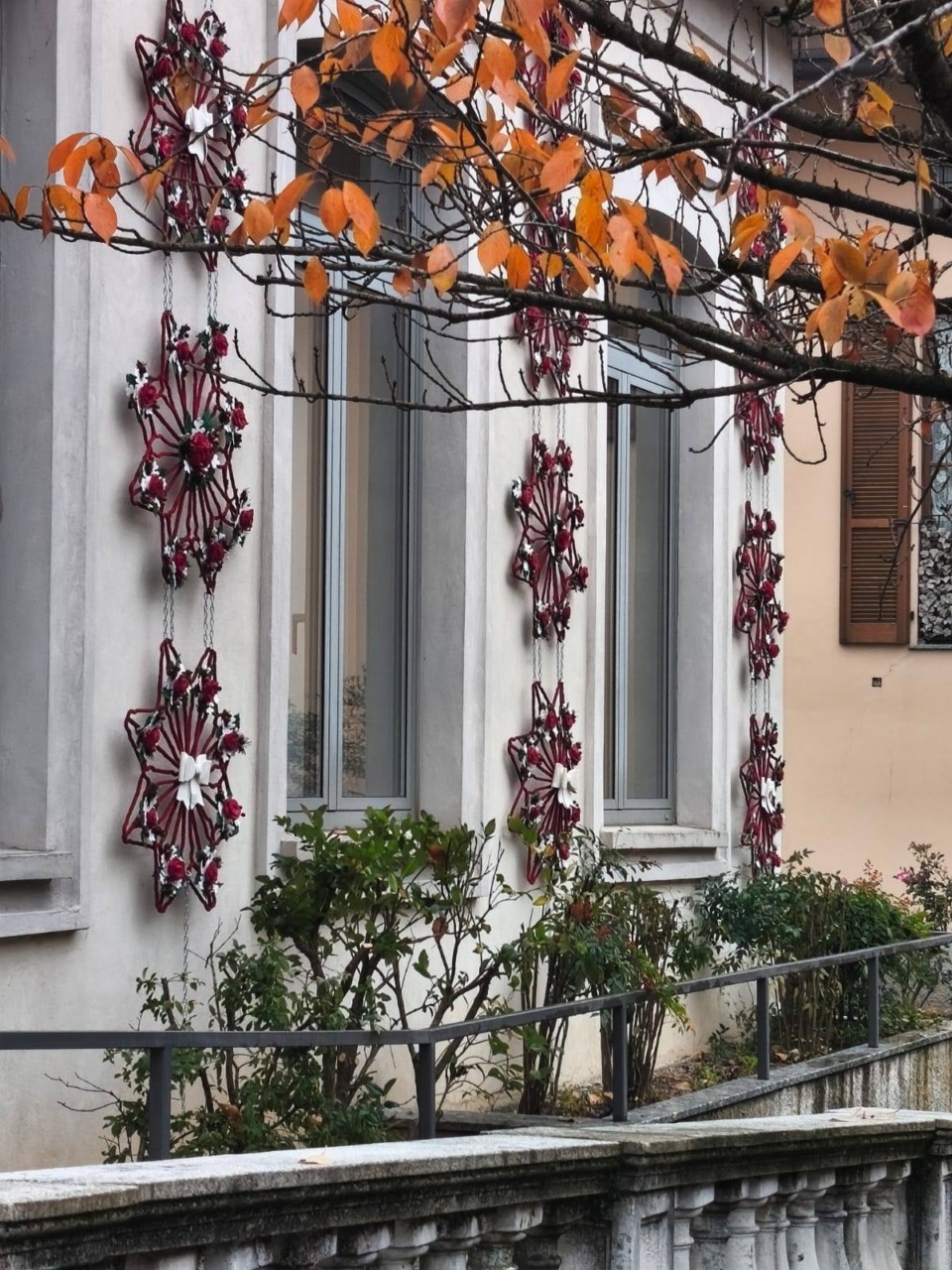 Addobbi Volontari abbellisce Imbersago per Natale