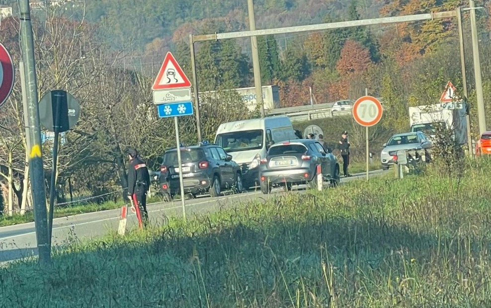 Trovato un cadavere vicino alla Superstrada