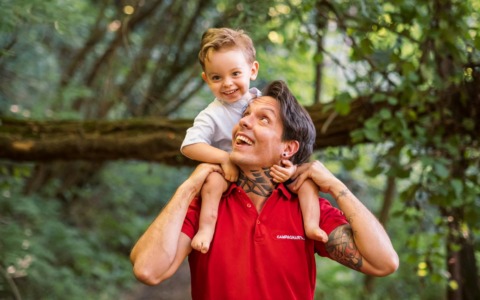 Cena con delitto per sostenere il piccolo Vittorio