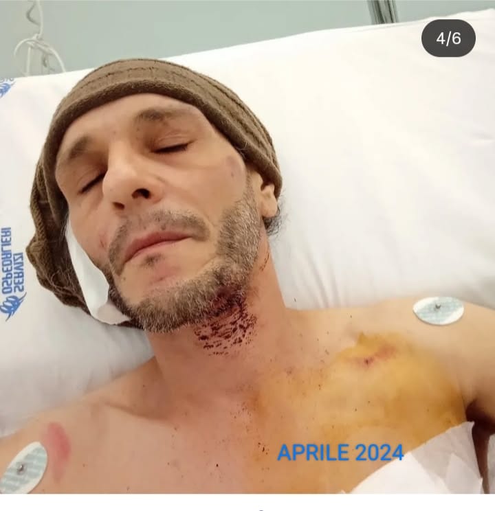 Assalito da una mucca, ne porta ancora i segni: il racconto