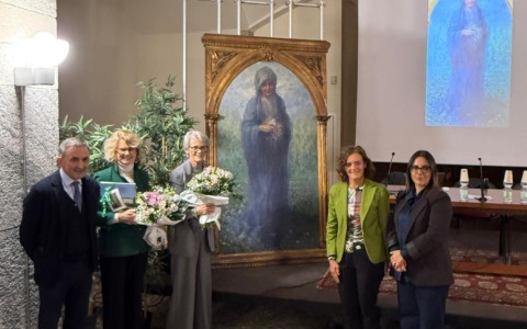 Presentato il quadro di Noel Quintavalle donato a Villa Greppi