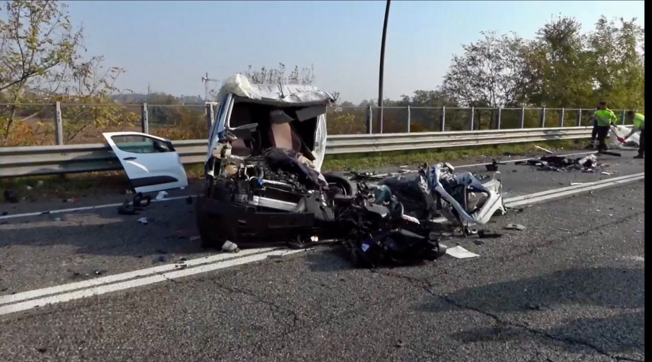 Tragico incidente sulla tangenziale Sud di Bergamo: le vittime sono diventate tre