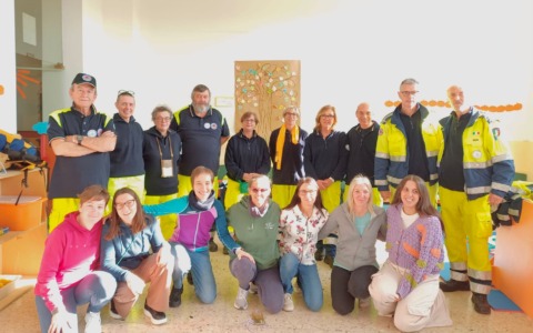 Maresso, volontari della Protezione civile in visita alla scuola dell’infanzia