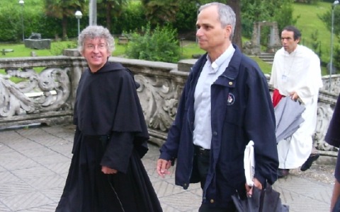 Dalla Brianza a piazza San Pietro: don Giuseppe Cotugno ha incontrato Papa Leone XIV