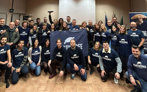 La città ospita il terzo raduno regionale di Plastic Free
