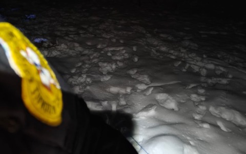 Domenica di fuoco per il Soccorso alpino: l’invito alla prudenza