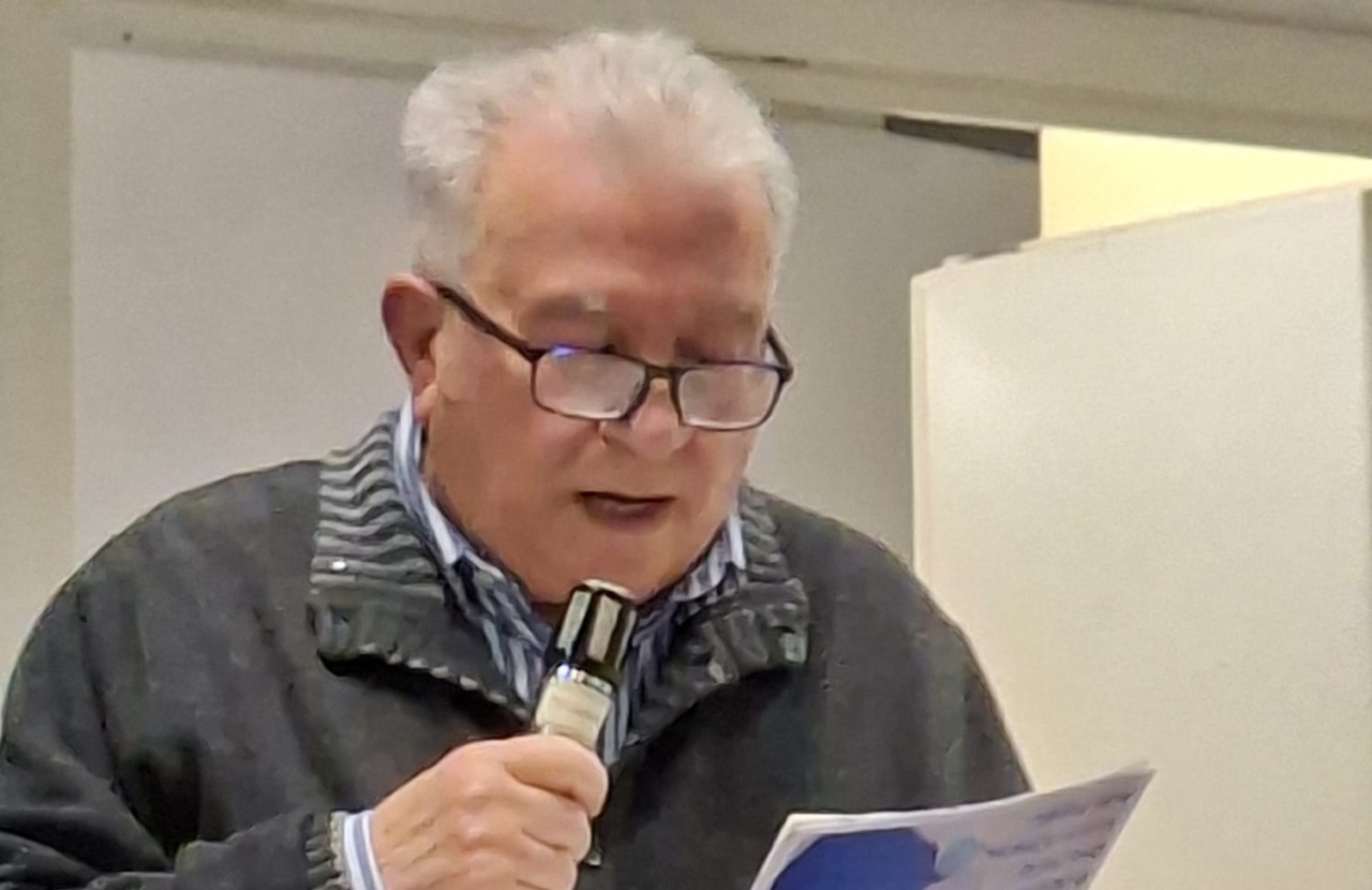 Il professor Antonio Perrone presenta il suo libro “È un’altra scuola”
