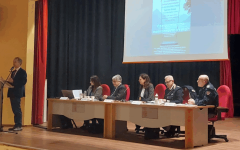 Ci sono 74 persone ancora da ritrovare: tavolo di confronto a Lecco su scomparse e dolore delle famiglie