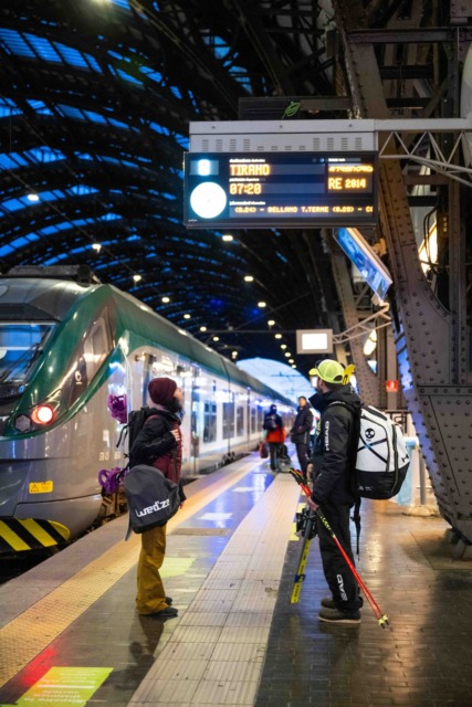 Trenord: sulle piste e ai mercatini di Natale con i “Treni della neve”