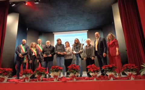 Tre storie differenti ma un unico grande riconoscimento: assegnato il “Premio per la Pace” 2025