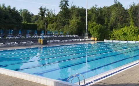 Centro natatorio di Barzanò: al via la procedura per la gestione