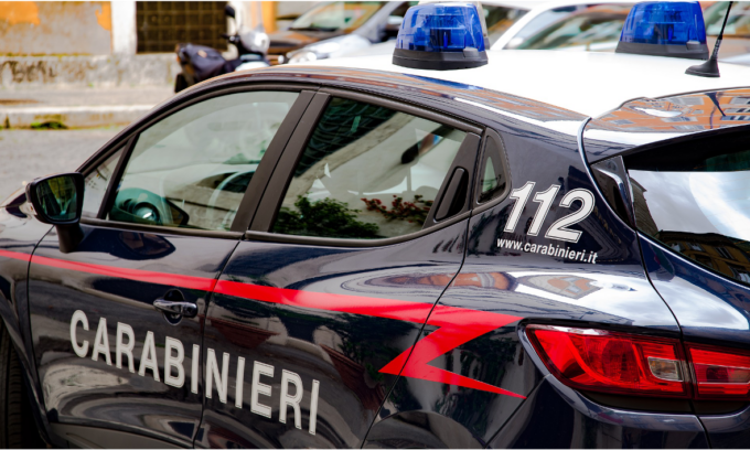 Aveva con sé 17 dosi di cocaina: arrestata ragazza di 22 anni