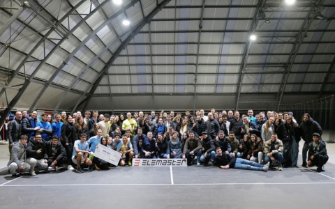 Sport e beneficenza nella Christmas Cup dei dipendenti Elemaster LE FOTO