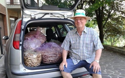 Raccolti 3mila tappi di sughero per beneficenza nel ricordo del volontario Cavenaghi