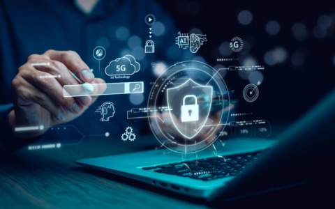 Navigare sicuri a casa: i consigli per le famiglie della Brianza