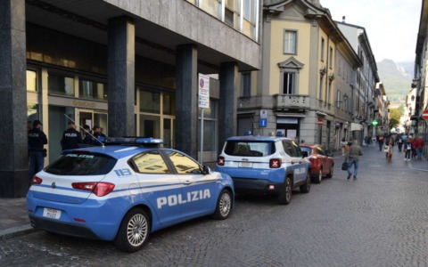 Sicurezza nei locali pubblici: il Prefetto vara il nuovo piano di vigilanza integrata