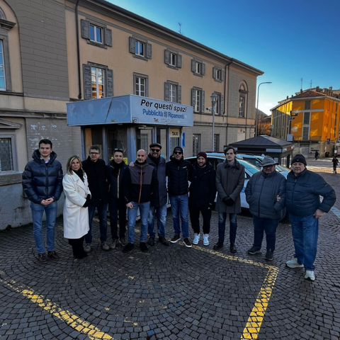 Lecco, Lega Giovani e Gioventù Nazionale incontrano i tassisti dopo i gravi episodi di violenza in stazione