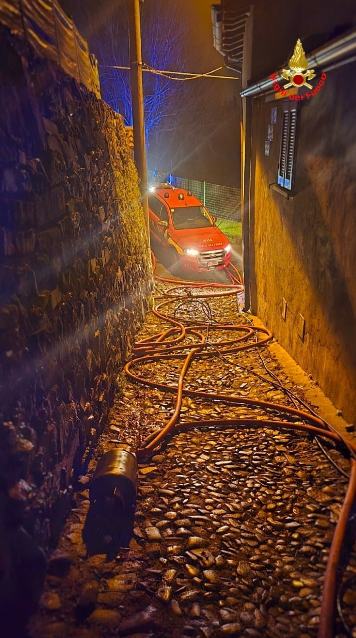 Esplode bombola di gas, due persone ferite