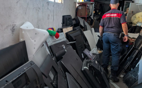 Inquinamenti e gestioni illecite rifiuti: il bilancio 2025 dei Carabinieri Forestali della Bergamasca