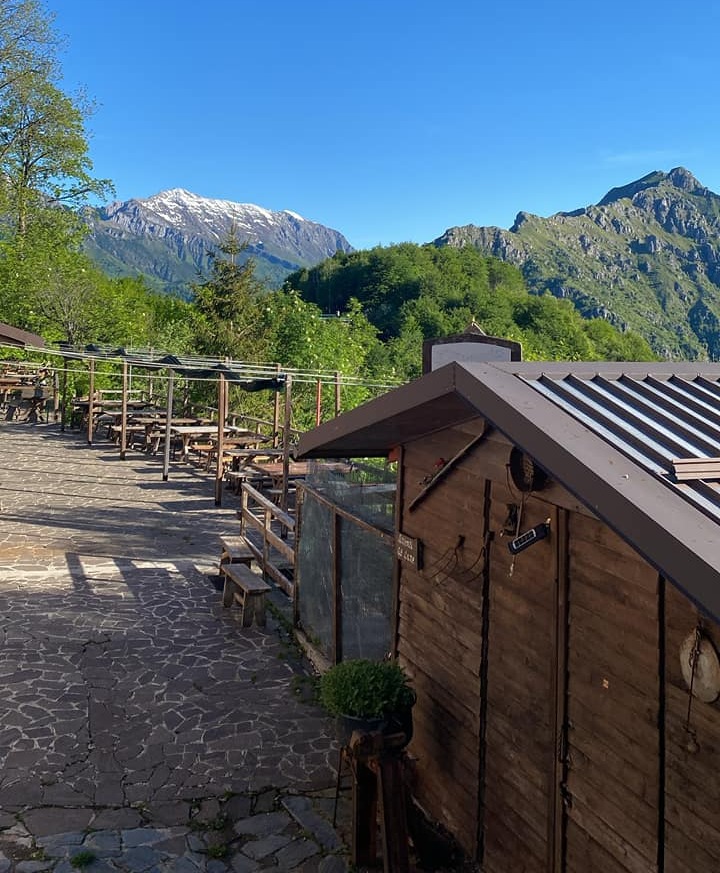 Piani d’Erna, il rifugio cerca un nuovo gestore