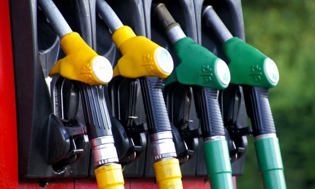 Accise, la benzina più conveniente del diesel: la situazione a Lecco