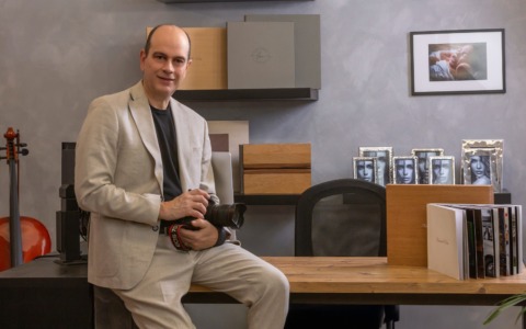 «Non fotografo eventi, custodisco storie»