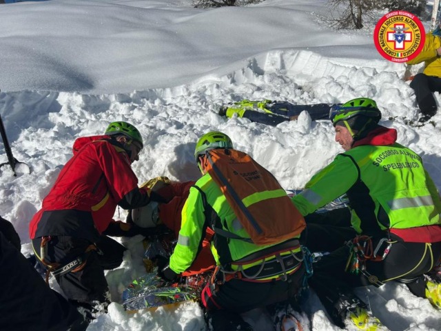 Esercitazione del Soccorso Alpino all’Alpe Paglio per soccorso in valanga