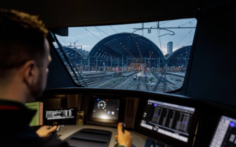 Trenord, al via da domani la ricerca di futuri macchinisti